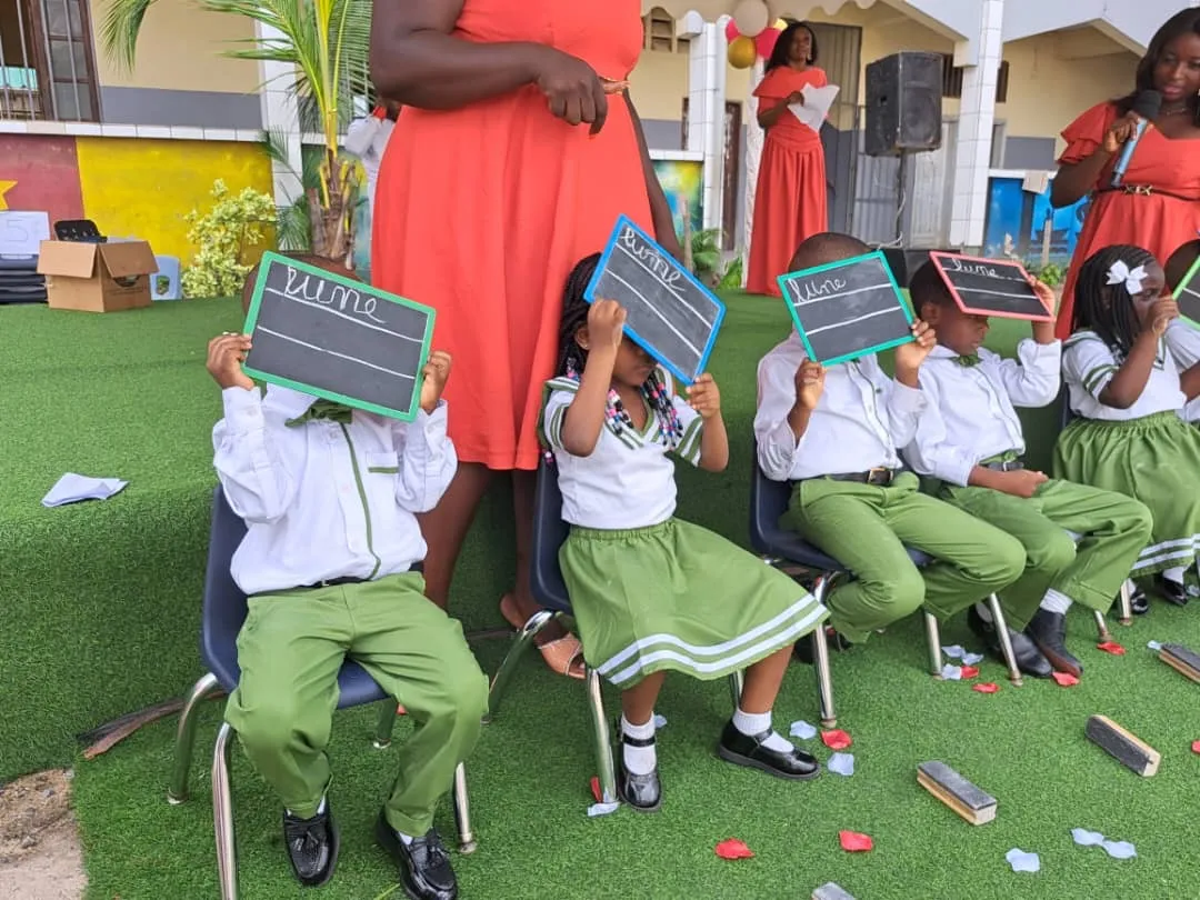 Élèves du Collège Bilingue Olive